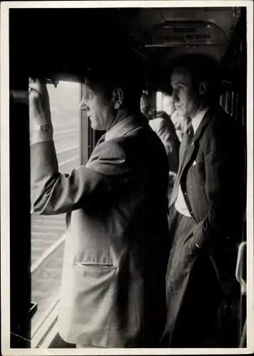 Foto Deutschlands Fußball Länderelf auf dem Weg nach Budapest, Fritz Szepan