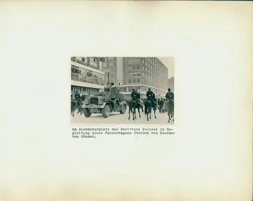 Foto Berlin Mitte, Berittene Schutzpolizei, Panzerwagen, Alexanderplatz, Räumung, Cafe Braun