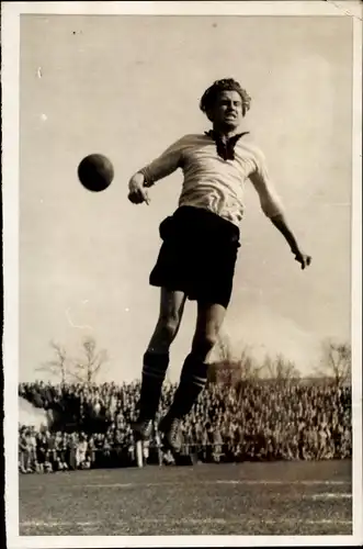 Foto Berlin Charlottenburg, Fußballspiel Charlottenburg gegen Staaken 20.04.1947