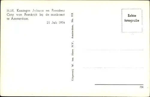 Ak Koningin Juliana en President Coty van Frankrijk bij de aankomst de Amsterdam, 1954