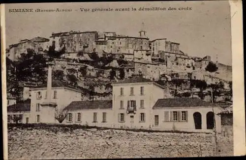 Ak Simiane Alpes de Haute Provence, Vue generale avant la demolition des croix