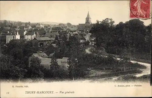 Ak Thury Harcourt Calvados, Vue generale avec des maisons