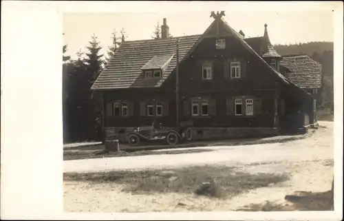 Foto Ak Magdeburg an der Elbe, Haus, Kühleweinstraße 21, Auto