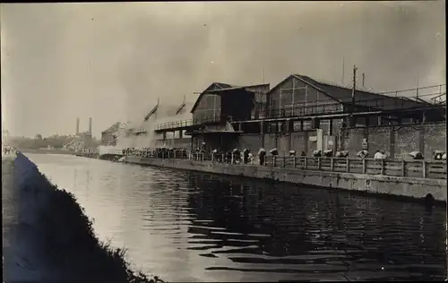 Foto Ak Schleswig an der Schlei, Brand des Proviantamtes, Mai 1918