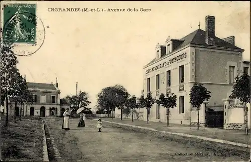 Ak Ingrandes Maine-et-Loire, Avenue de la Gare, Cafe des Voyageurs