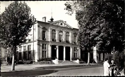 Ak Courbevoie Hauts de Seine, La Mairie