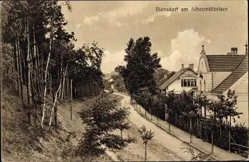 Ak Diensdorf Radlow am Scharmützelsee, Straßenpartie