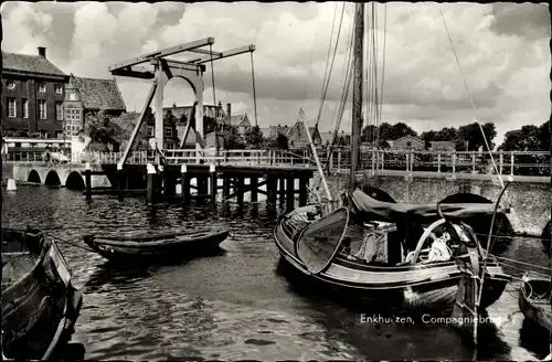 Ak Enkhuizen Nordholland Niederlande, Compagniebrug