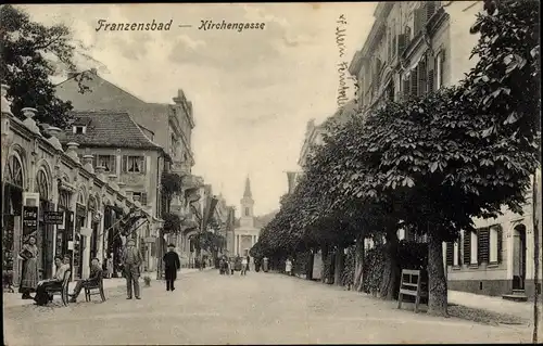Ak Františkovy Lázně Franzensbad Reg. Karlsbad, Kirchengasse