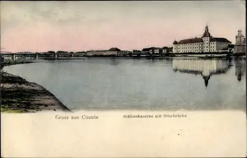 Ak Kostrzyn nad Odrą Cüstrin Küstrin Ostbrandenburg, Schlosskaserne mit Oderbrücke