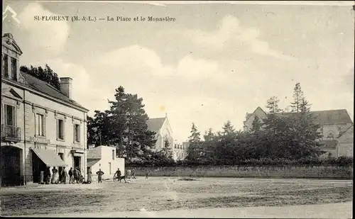 Ak Saint Florent Maine et Loire, La Place et le Monastere
