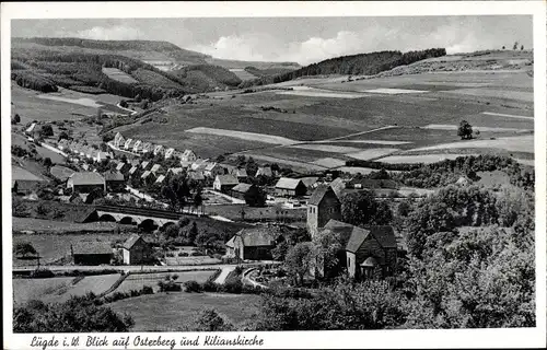 Ak Lügde im Weserbergland, Blick auf Osterberg und Kilianskirche