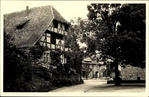 Foto Ak Lippoldsberg Wahlsburg Weserbergland, Fachwerkhaus, Dorfpartie