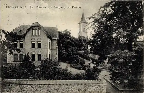 Ak Eberstadt Darmstadt in Hessen, Ev. Pfarrhaus und Aufgang zur Kirche