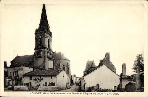 Ak Joué Étiau Maine et Loire, Le Monument aux Morts et l'Eglise de Joue