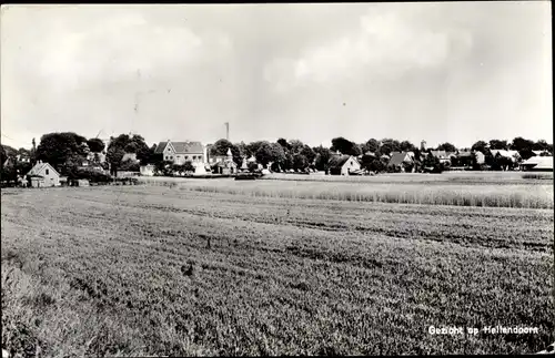 Ak Hellendoorn Overijssel, Ort vom Feld gesehen