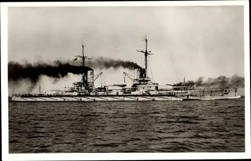 Foto Ak Kriegsschiff SMS Friedrich der Große, Großlinienschiff, Kaiser-Klasse, Kaiserl. Marine