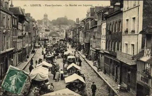 Ak Lisieux Calvados, Place Gambetta, Le Marche aux Legumes