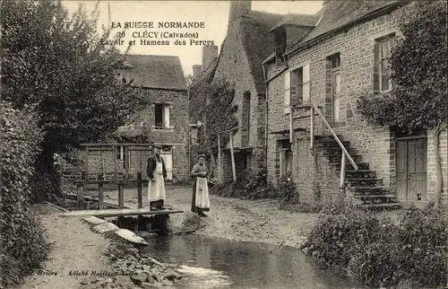 Ak Clécy Calvados, Lavoir et Hameau des Percys