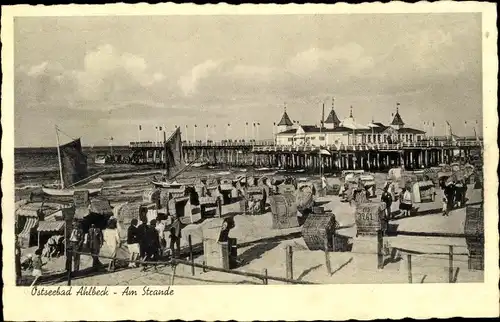 Ak Ostseebad Ahlbeck Heringsdorf auf Usedom, Partie am Strand