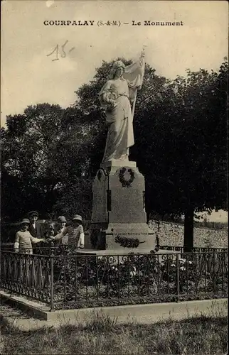 Ak Courpalay Seine et Marne, Le Monument