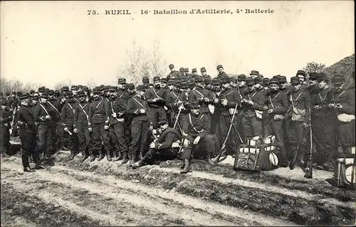 Ak Rueil Hauts-de-Seine, Un groupe d'Officiers du 16 d'Artillerie, 4 Batterie