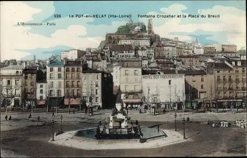 Ak Le Puy en Velay Haute Loire, Fontaine Crozatier et la Place du Breuil