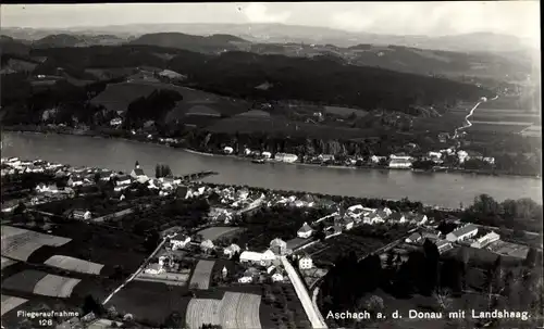 Ak Aschach Donau Oberösterreich, Blick auf Ort mit Landshaag, Fliegeraufnahme