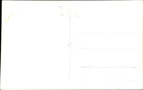 Foto Ak Geistliche im Ornat, Prozession