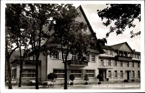 Ak Ottenhöfen im Schwarzwald, Außenansicht des Hotel Linde, Inh. Walter Girarde