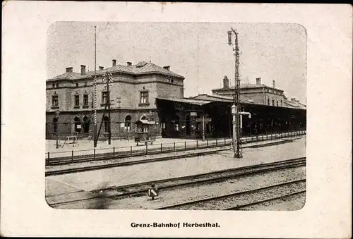 Ak Herbesthal Lontzen Wallonien Lüttich, Grenzbahnhof, Gleisseite