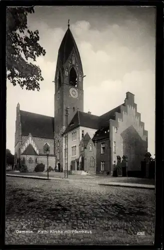 Foto Demmin in Vorpommern, Kath. Kirche, Pfarrhaus