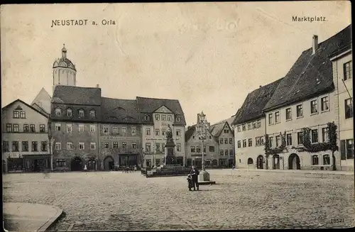 Ak Neustadt an der Orla, Marktplatz