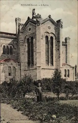 Ak Neulise Loire, L'Eglise