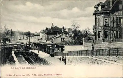 Ak Bellevue Meudon Hauts de Seine, La Gare