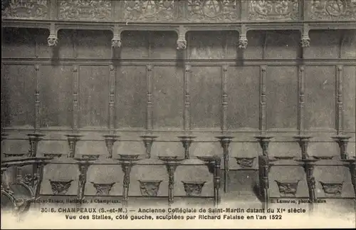 Ak Champeaux Seine et Marne, Ancienne Collegiale de Saint Martin, Vue des Stalles