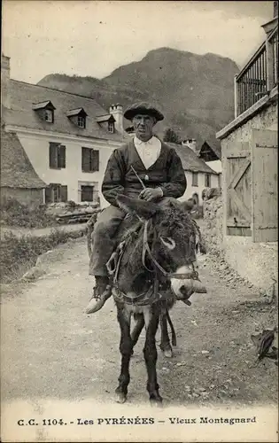 Ak Les Pyrenees, Vieux Montagnard, Mann auf dem Esel reitend