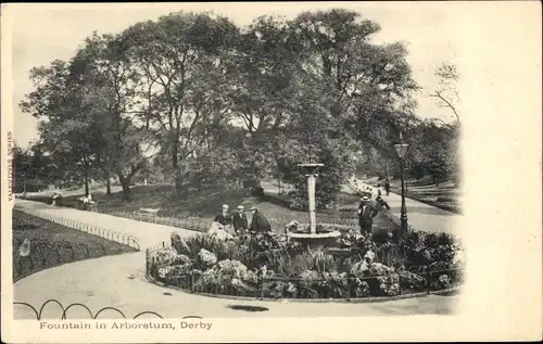 Ak Derby East Midlands, Fountain in Arboretum