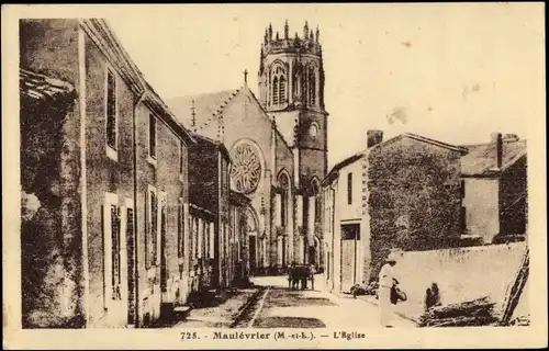 Ak Maulévrier Maine et Loire, L'Eglise