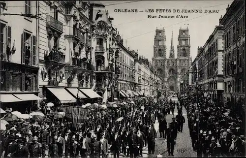 Ak Orléans Loiret, Les Fêtes de Jeanne d'Arc, Rue de Jeanne d'Arc