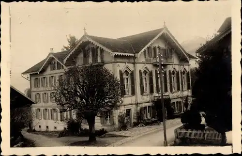 Foto Ak Aeschi bei Spiez Kanton Bern, Hotel Blümlisalp