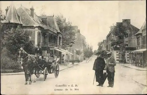Ak Cabourg Calvados, Avenue de la Mer, Kutsche