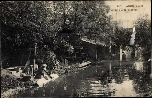 Ak Ladon Loiret, Lavoir sur la Bezonde