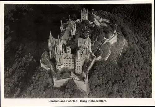Foto Zimmern Bisingen Zollernalbkreis, Burg Hohenzollern, Fliegeraufnahme aus Zeppelin