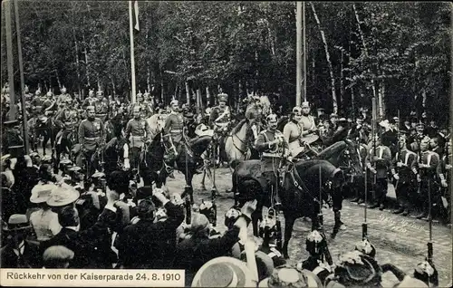 Ak Rückkehr von der Kaiserparade 24.8.1910, Kaiser Wilhelm II. von Preußen, Söhne