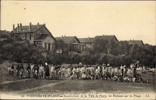 Ak Hendaye Plage Pyrénées-Atlantiques, Sanatorium de la Ville de Paris, les Enfants sur la Plage