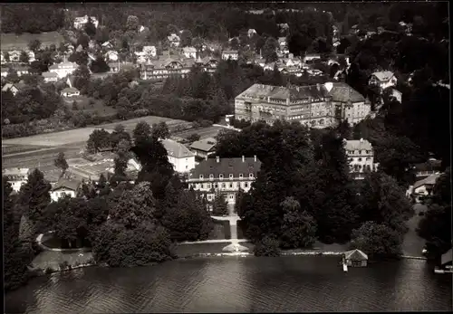 Ak Tutzing am Starnberger See Oberbayern, Fliegeraufnahme, Kloster Schülerheim