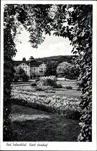 Ak Bad Salzschlirf in Hessen, Hotel Badehof, Durchblick