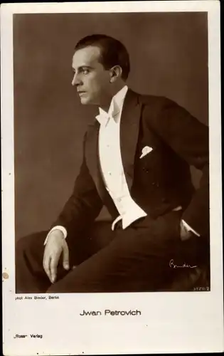 Ak Schauspieler Iwan Petrovich, Portrait im Smoking, Ross Verlag 3120 2