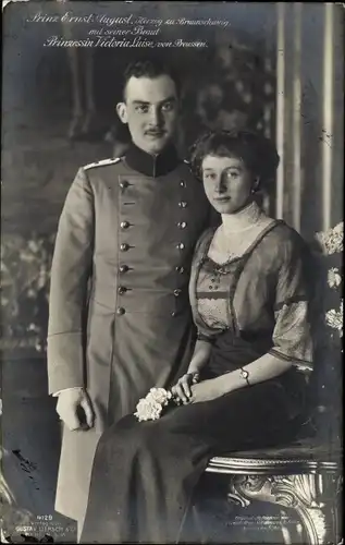 Ak Herzog Ernst August von Braunschweig, Viktoria Luise